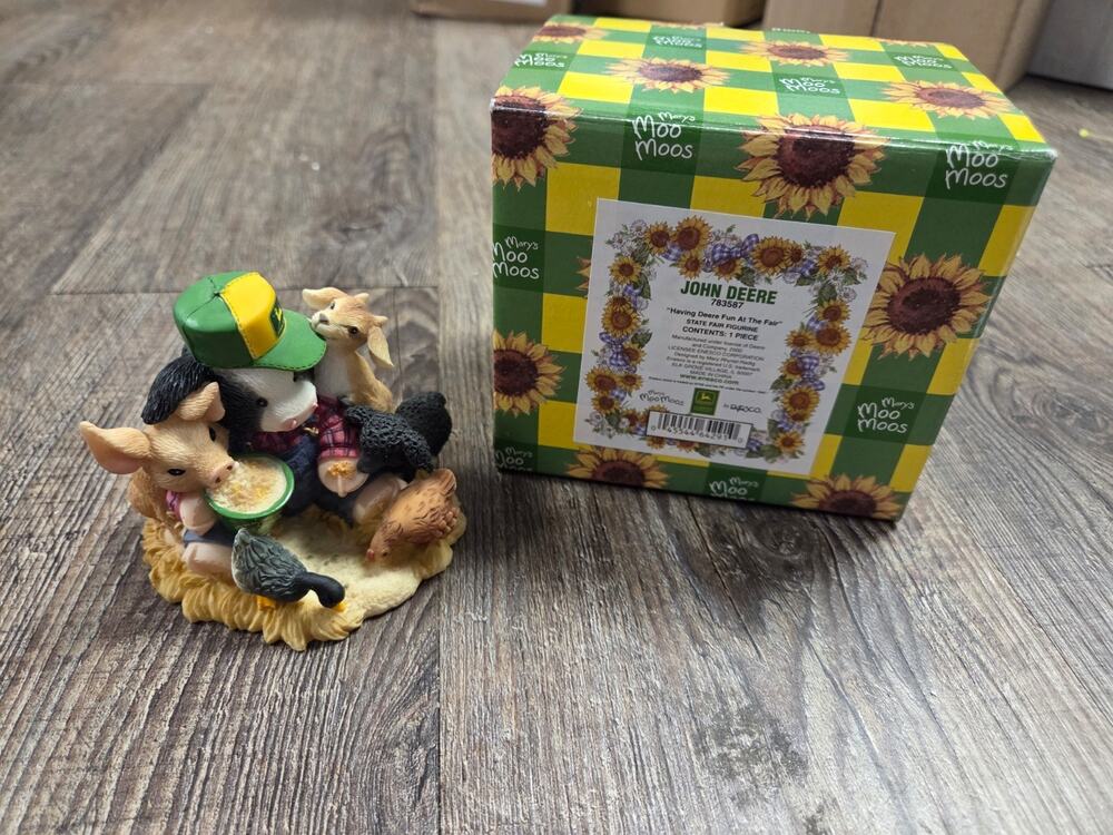 Mary's Moo Moos-Having Deere Fun At The Fair-#783587 Enesco John Deere Figure